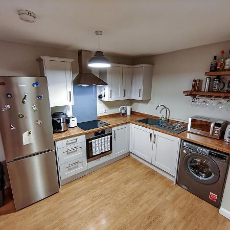 Joshua Court Single Room Stoke-on-Trent Exterior foto